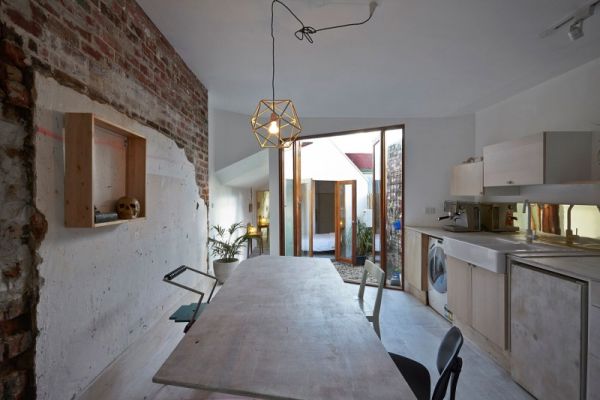 Courtyard House Kitchen