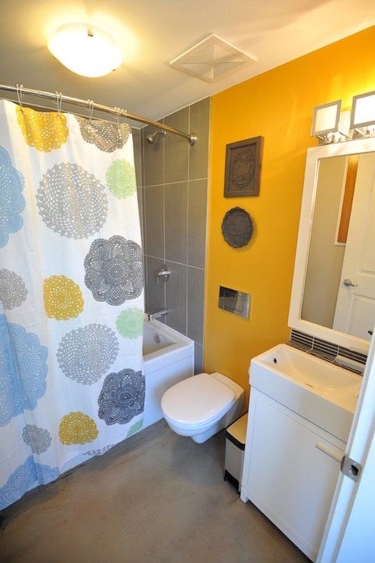 Bathroom in 500-square-foot Small House